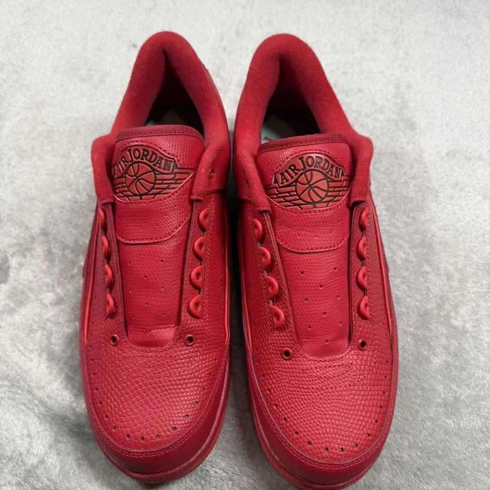 Nike Air Jordan 2 Retro Low Gym University 2016 Triple Red size 9.5 832819-606